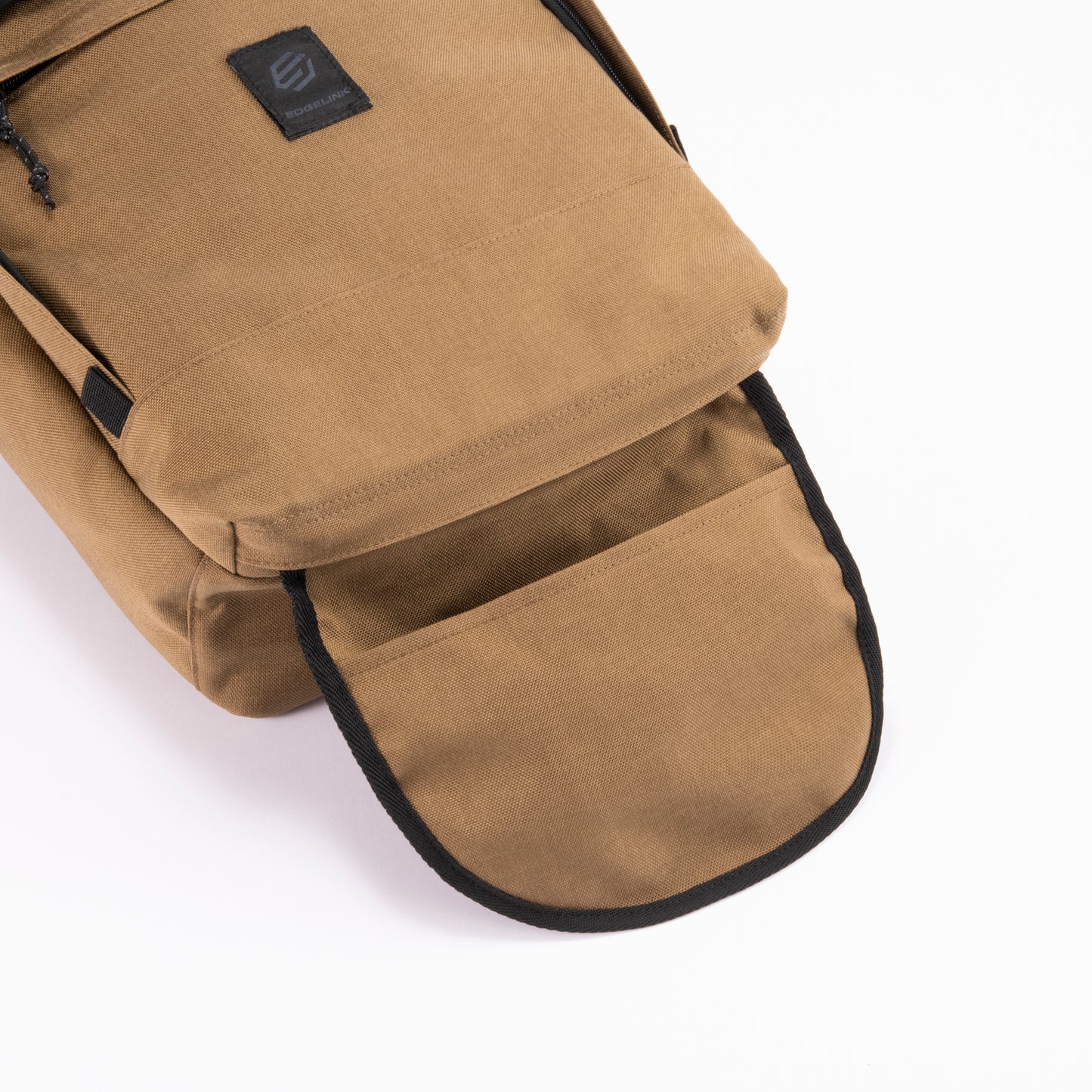 NOTEWORTHY | ×VANTAN / Square Backpack | 60123
