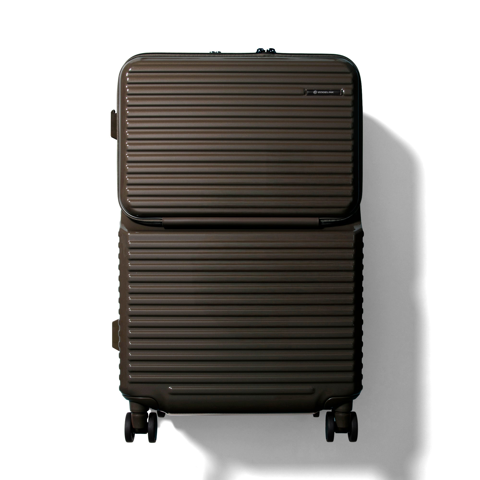 【美品】リラックスマシン CRUZBOX GLINT | Check-in-M Suitcase 64L | 09143 – EDGELINK ONLINE