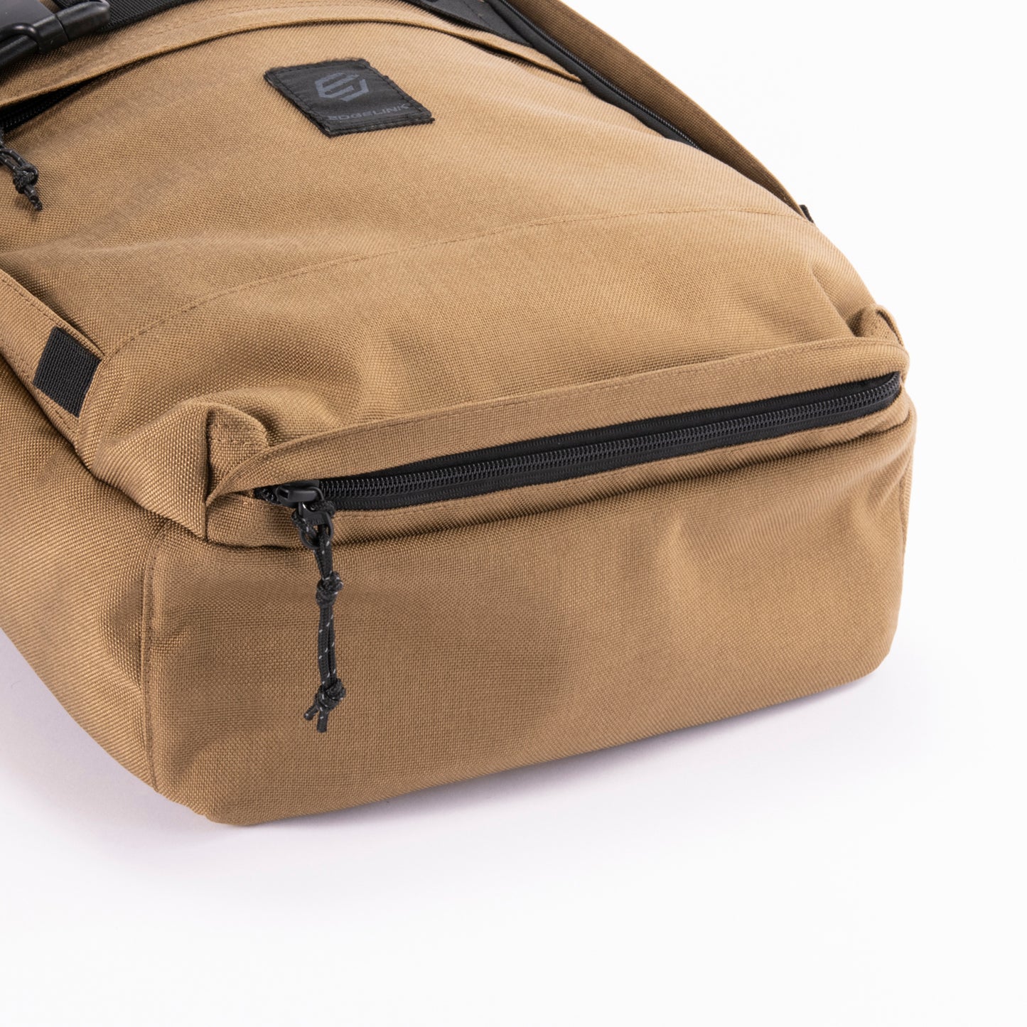 NOTEWORTHY | ×VANTAN / Square Backpack | 60123